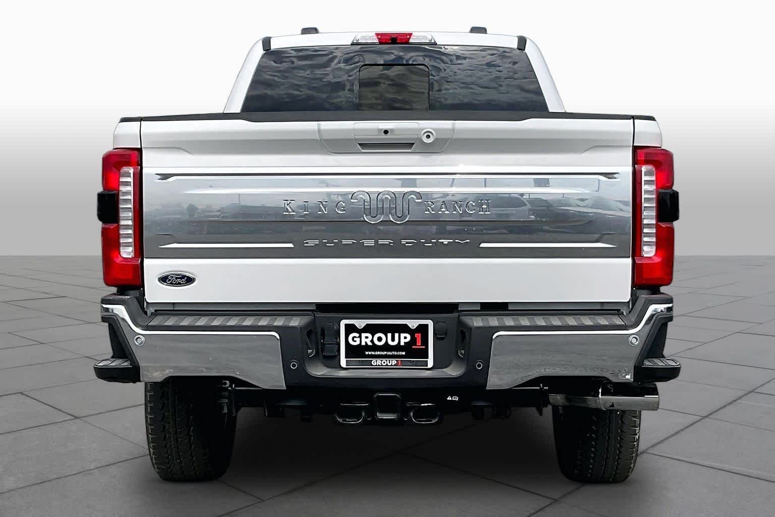 New 2026 Star White Metallic Tri-Coat Ford F-250® King Ranch® image 4
