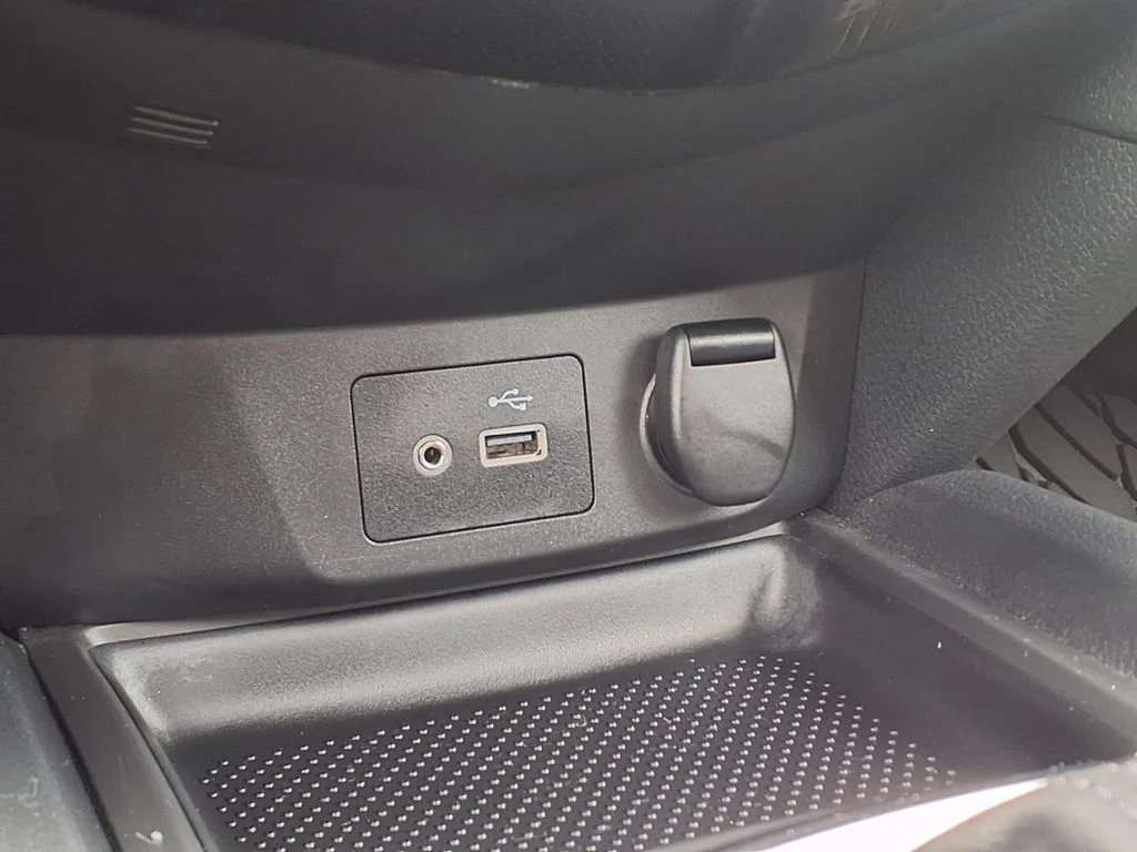 Used 2018 Gun Metallic Nissan SV image 28