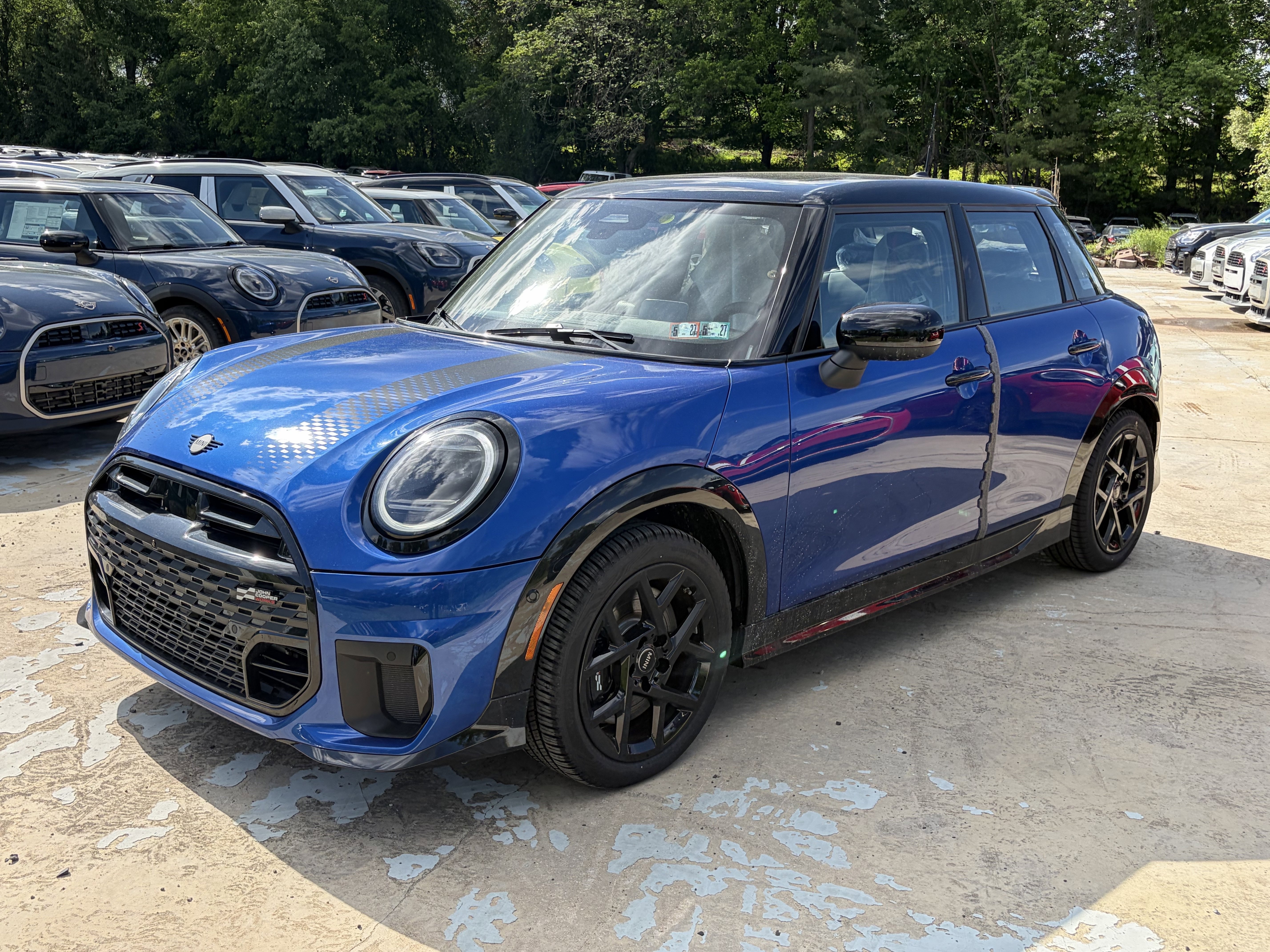2026 MINI Hardtop Cooper S's photo