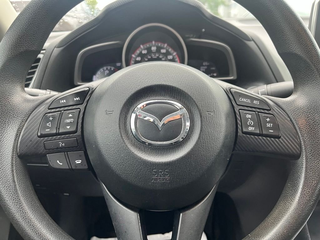 Used 2015 Red Mazda i Sport image 20