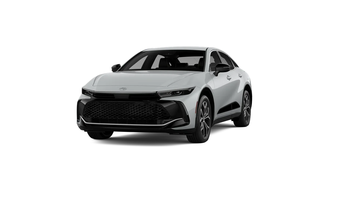 New 2027 Oxygen White Toyota XLE image 18