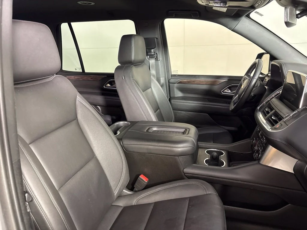 Used 2023 STERLING GRAY METALLIC Chevrolet LT image 22