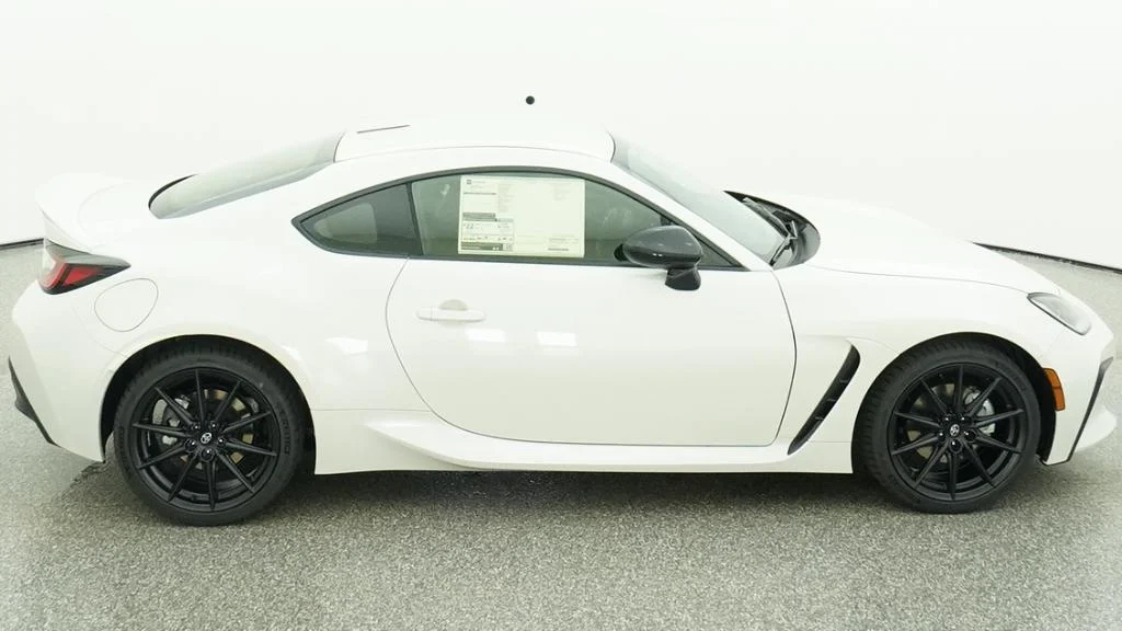 New 2026 Halo Toyota GR86 Premium image 19
