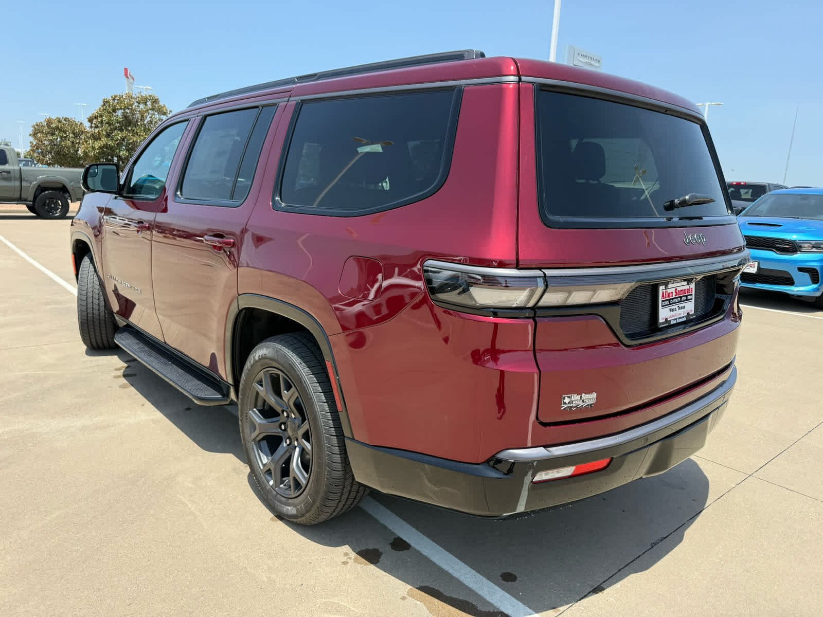New 2026 Velvet Red Pearlcoat Jeep Limited Altitude image 8