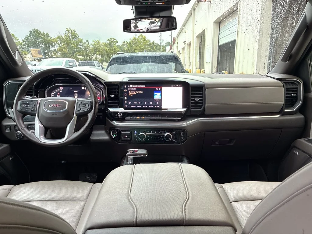 Used 2025 Black GMC SLT image 22