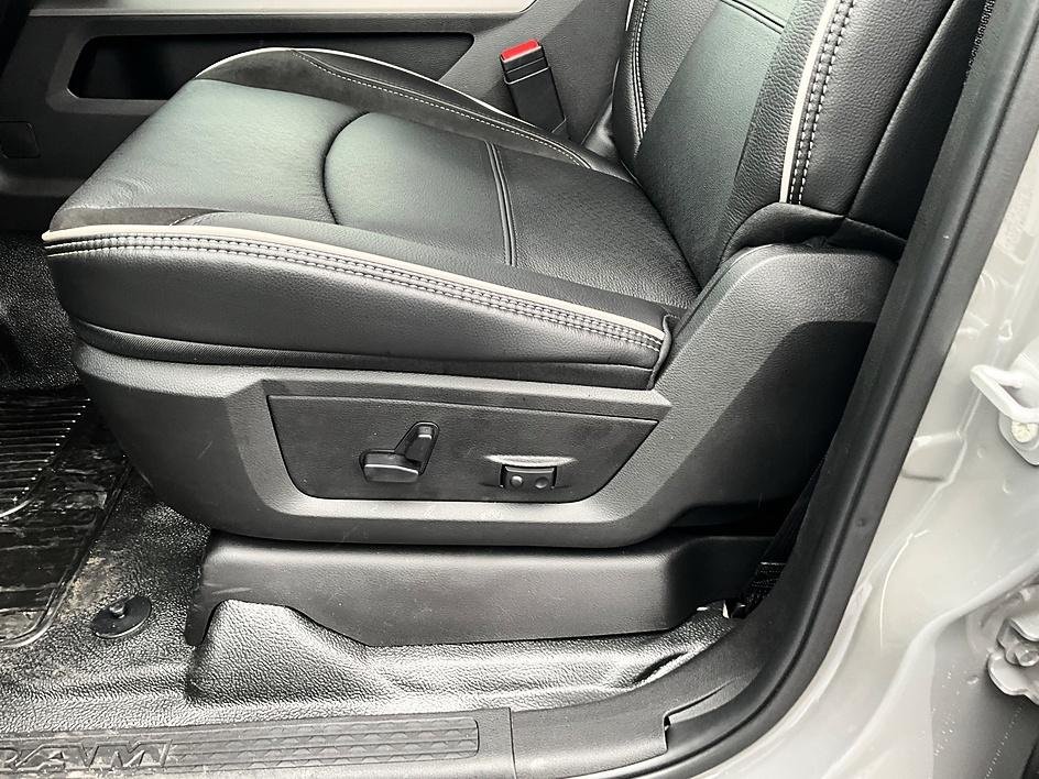 New 2027 Ceramic Gray Clearcoat RAM Laramie image 14