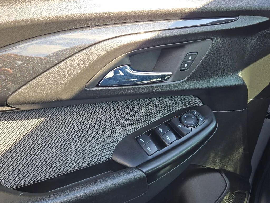Used 2023 Sterling Gray Metallic Chevrolet LT image 19