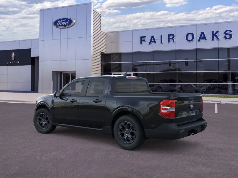 New 2026 Shadow Black Ford XLT image 4