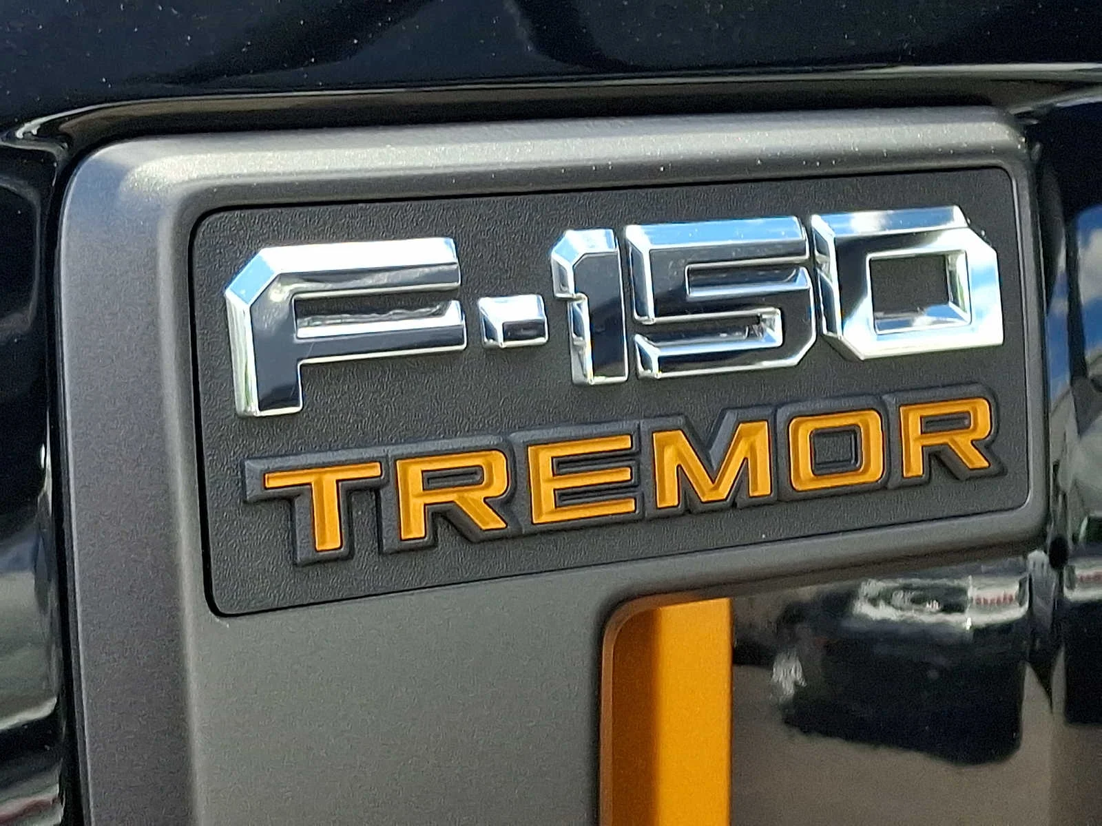 Used 2026 Agate Black Ford Tremor image 33