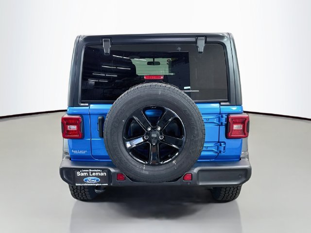 Used 2021 Blue Jeep Unlimited Sport Altitude image 6