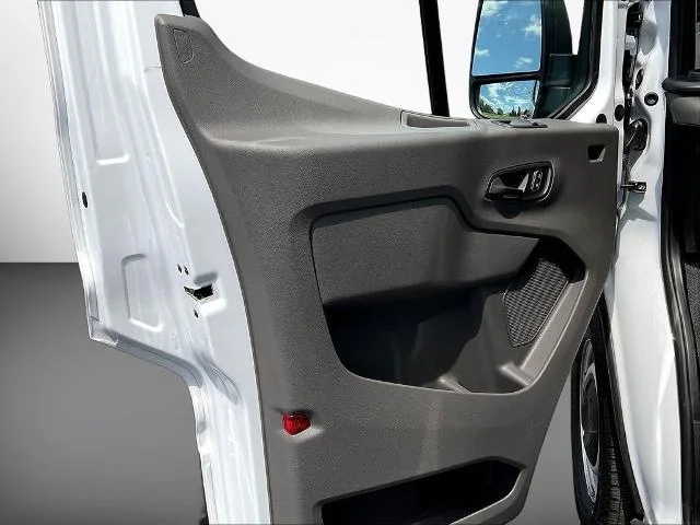 New 2025 Oxford White Ford Passenger Van XL image 60
