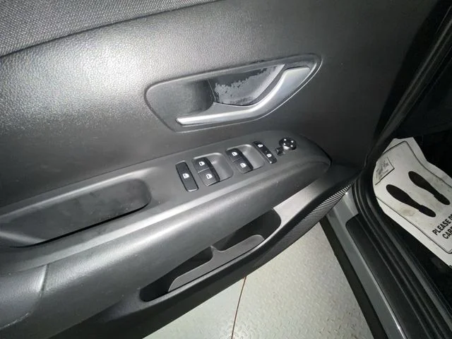 Used 2024 Gray Hyundai SEL image 13