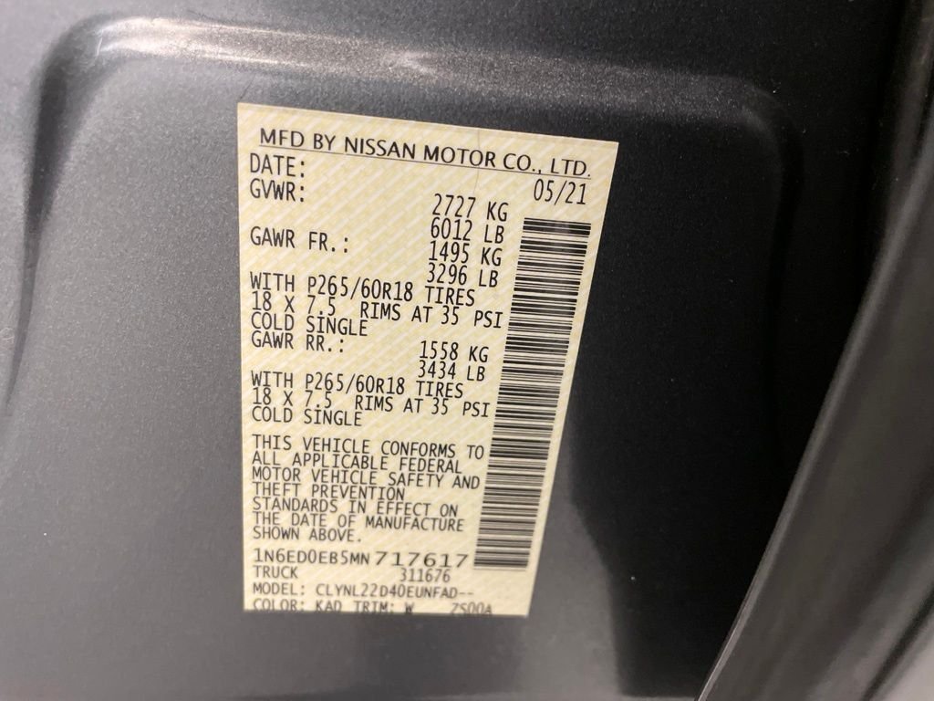 Used 2021 Gray Nissan SV image 29