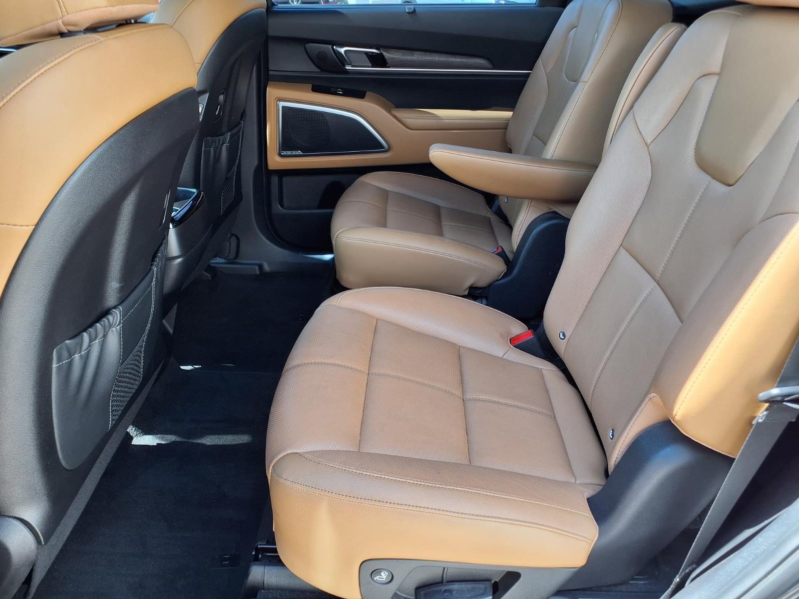 Used 2022 Gravity Grey Kia SX image 10