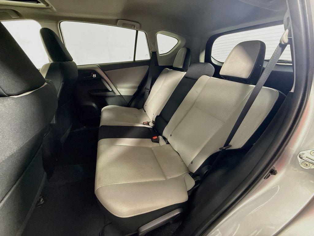 Used 2016 Silver Sky Metallic Toyota XLE image 23