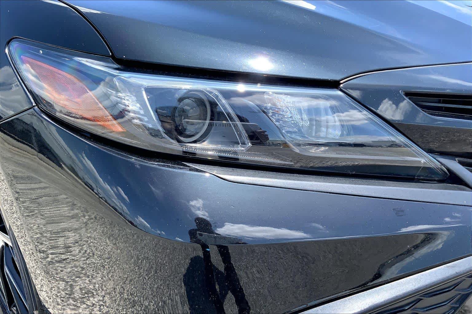 Used 2023 Midnight Black Metallic Toyota SE image 27