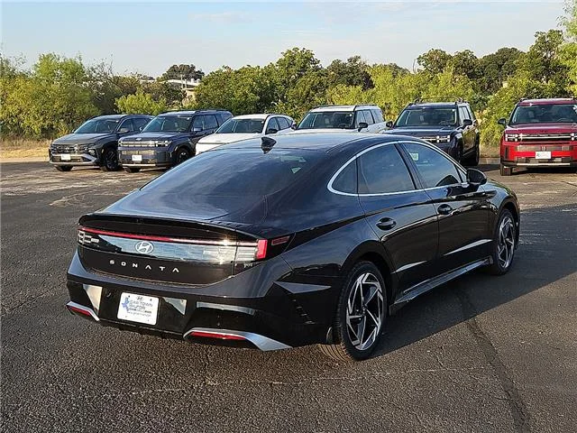 New 2026 Carbon Blue Hyundai SEL Sport image 4