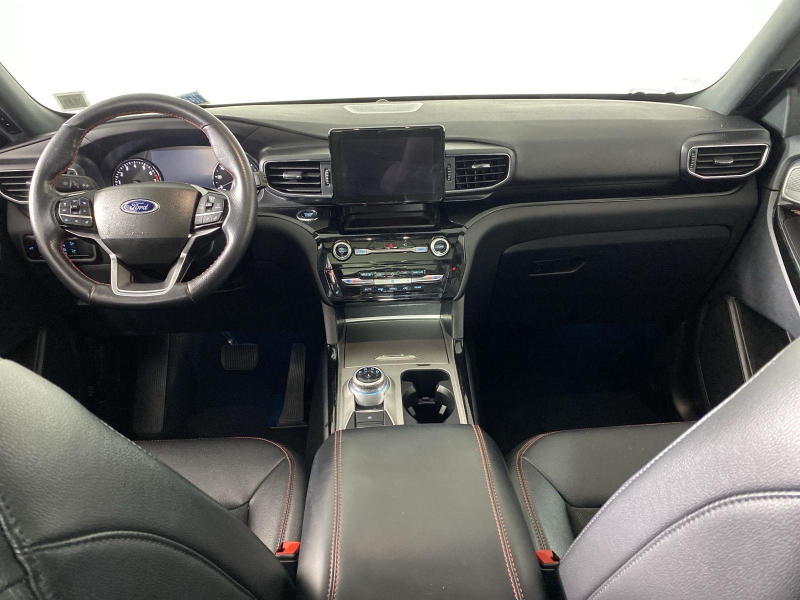 Used 2023 Carbonized Gray Ford ST-Line image 2