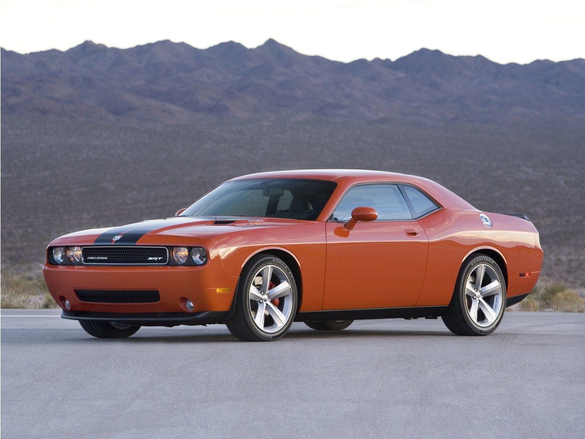 Used 2008 Hemi Orange Pearlcoat Dodge SRT8 image 1