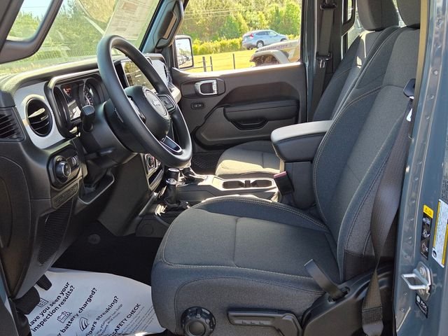 New 2026 Anvil Clear-Coat Exterior Paint Jeep Sport image 6