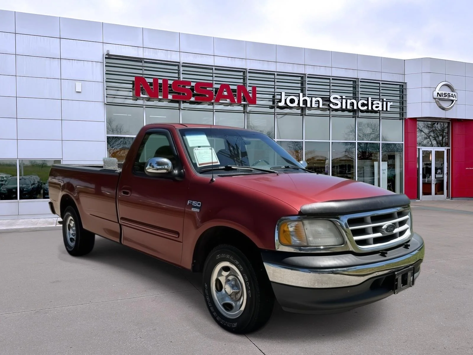 1999 Ford F-150 XLT REGULAR CAB SWB STYLESIDE's photo