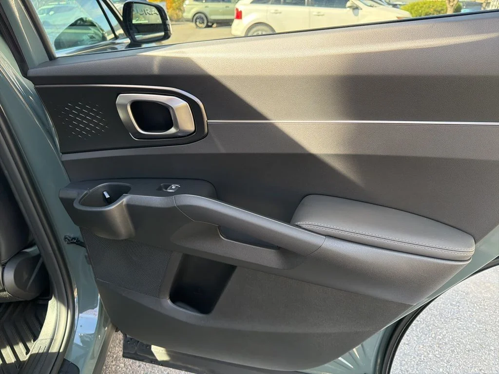 2026 Kia Sorento EX PHEV - Photo 12