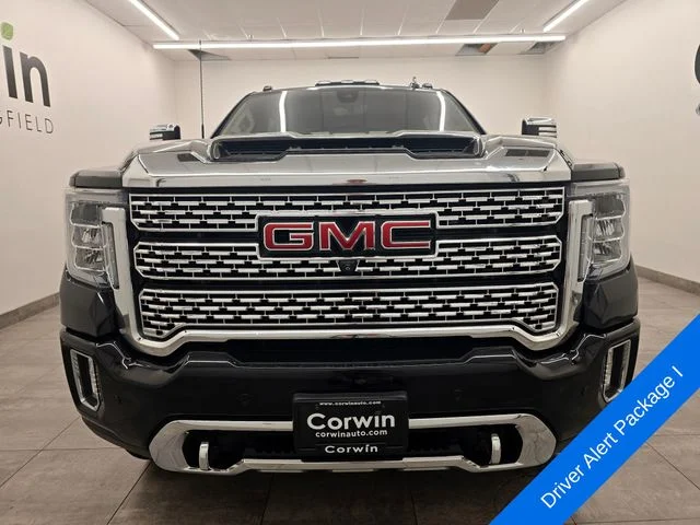 Used 2022 Onyx Black GMC Denali image 8