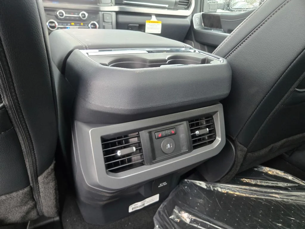 New 2026 Glacier Gray Metallic Tri-Coat Ford F-250® Lariat® image 21