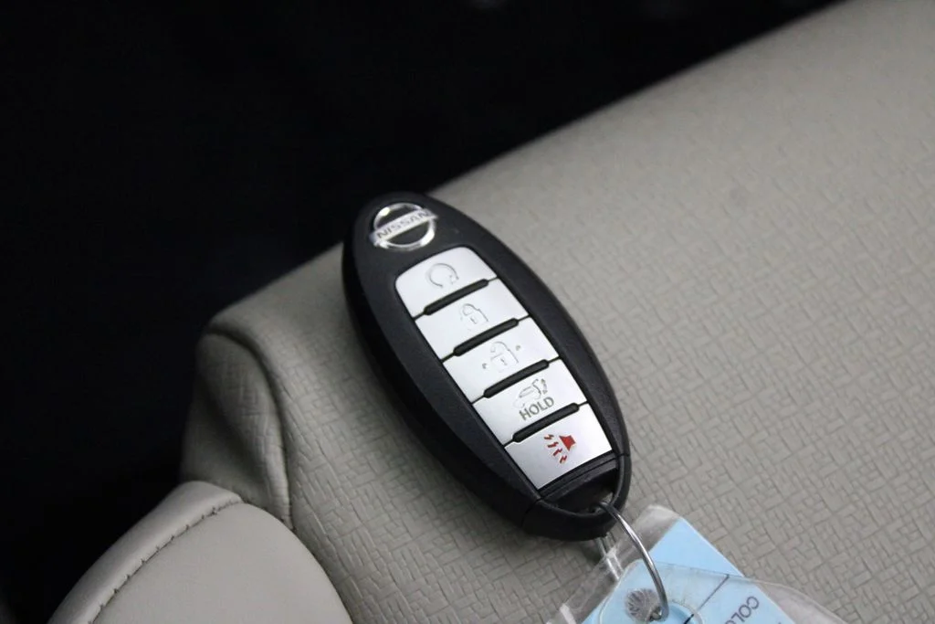 2021 Nissan Rogue SV - Photo 29