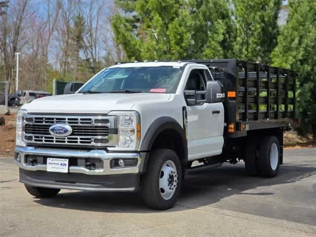2025 Ford F-550 Super Duty Chassis Cab XL - Photo 23