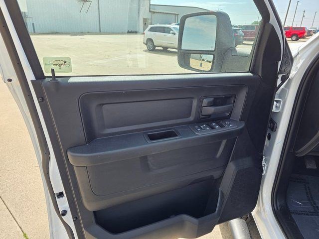 2025 RAM 2500 Tradesman - Photo 19