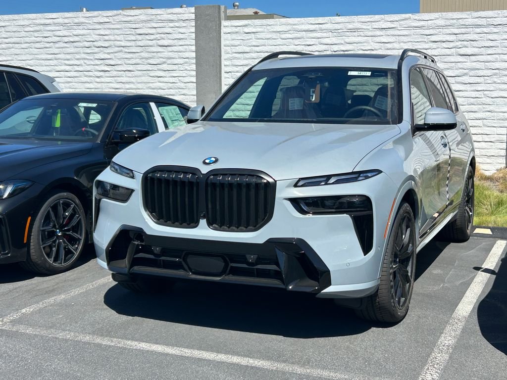 New 2027 Gray Metallic BMW xDrive40i image 2