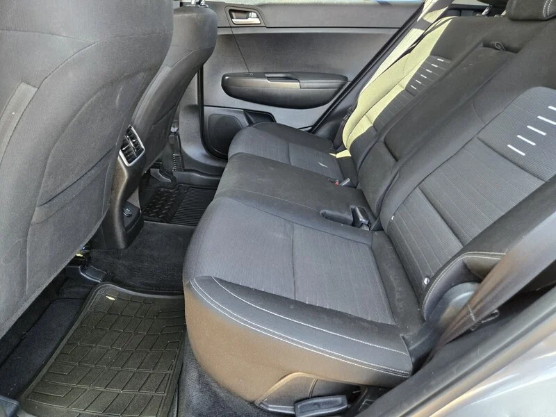 Used 2018 Mineral Silver Kia LX image 7