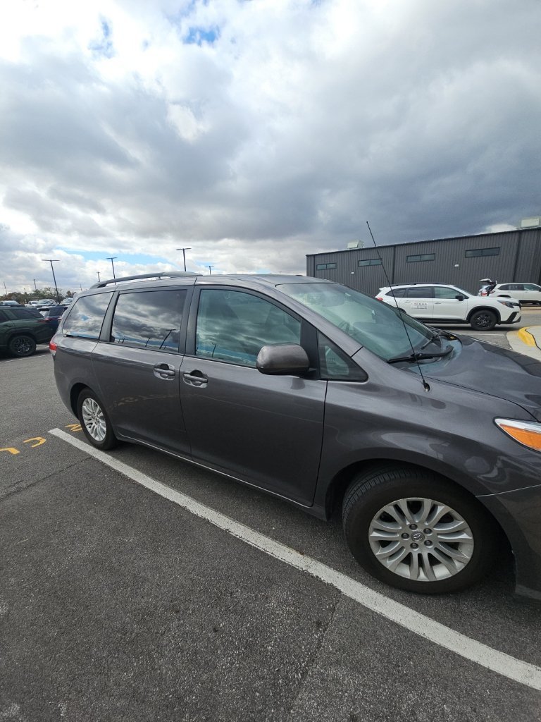 2013 Toyota Sienna