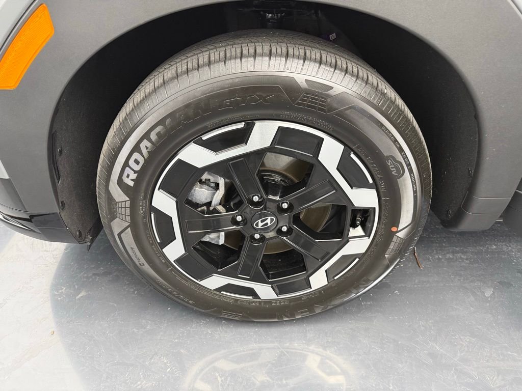 Used 2026 Gray Hyundai SEL image 39
