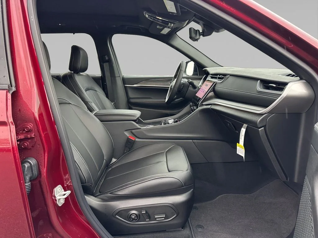 2025 Jeep Grand Cherokee L Limited - Photo 18