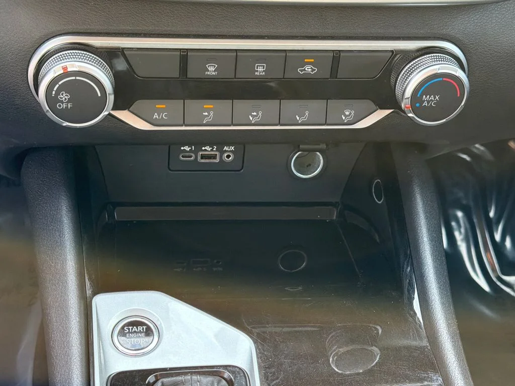 Used 2024 Gray Nissan 2.5 SV image 28
