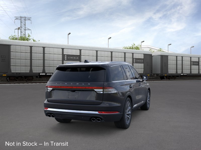 New 2026 Infinite Black Metallic Clearcoat Lincoln Premiere® image 8