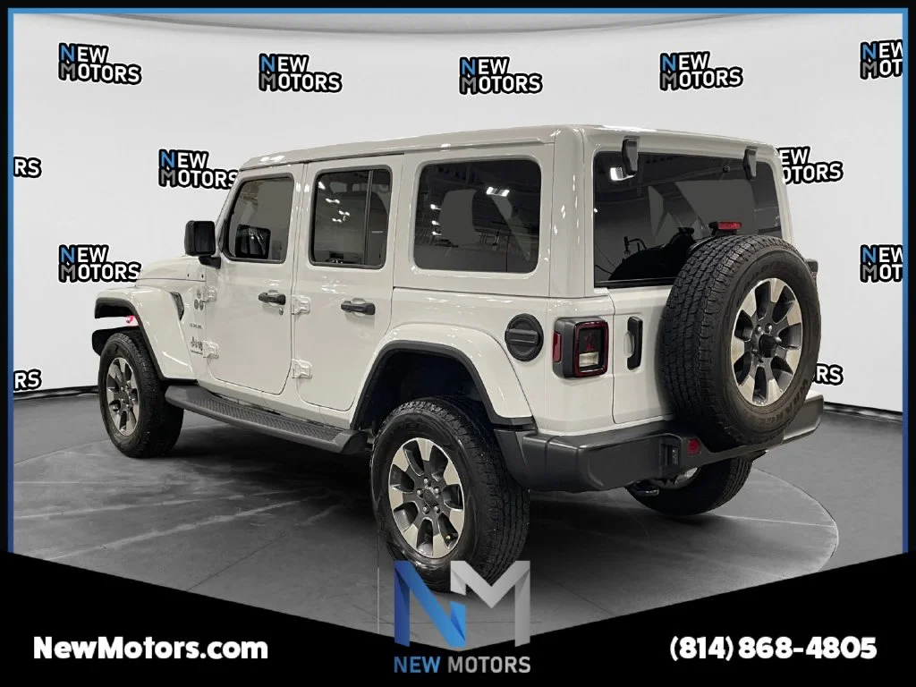 Used 2023 Bright White Clearcoat Jeep Sahara image 3