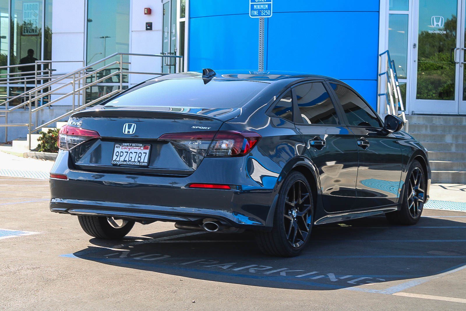 Certified Used 2025 Meteorite Gray Metallic Honda Sport image 6