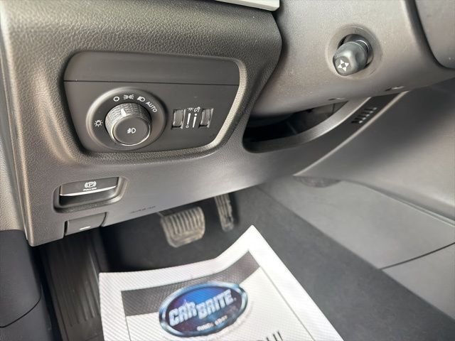 Used 2023 Red Jeep Limited image 18