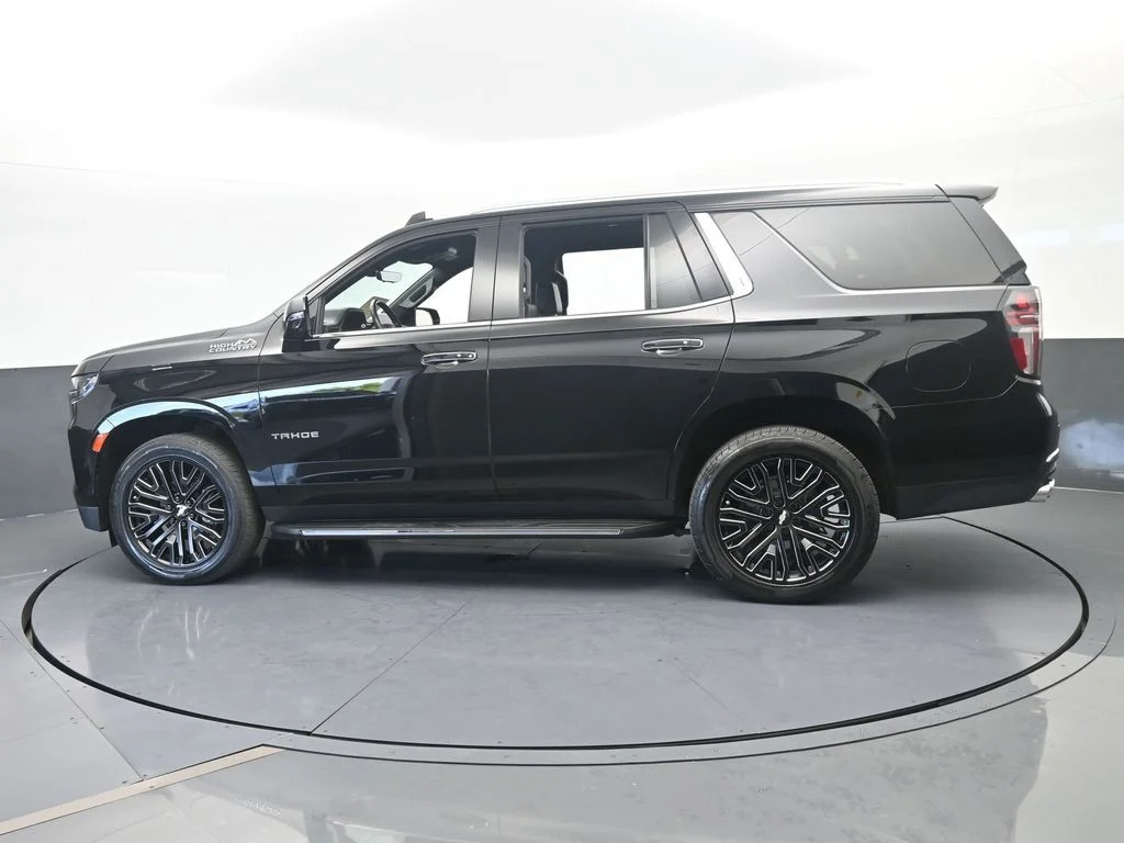 Used 2021 Black Chevrolet High Country image 3