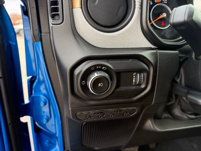 New 2026 Hydro Blue Pearlcoat Jeep Sport image 15