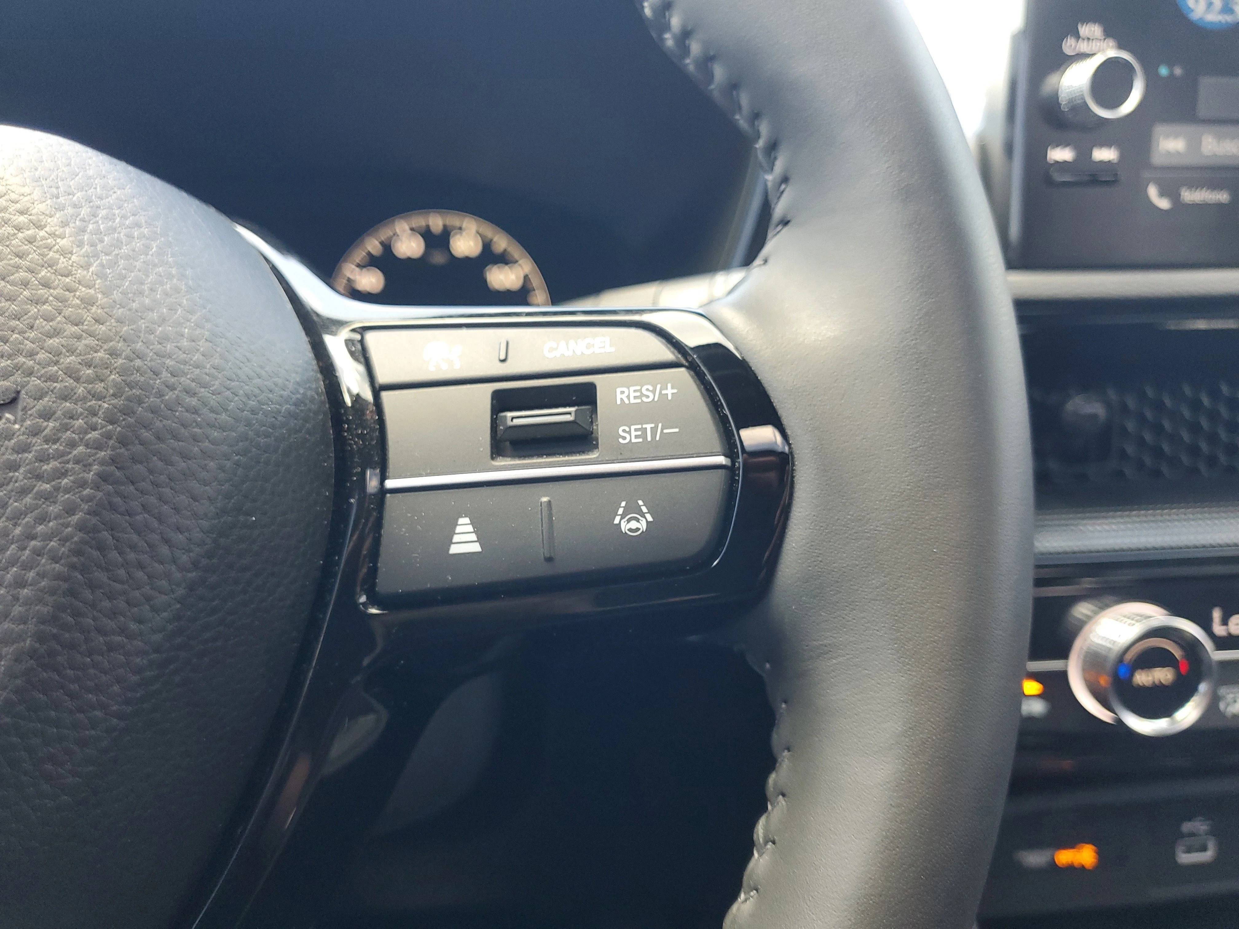 Used 2025 Blue Honda EX-L image 23