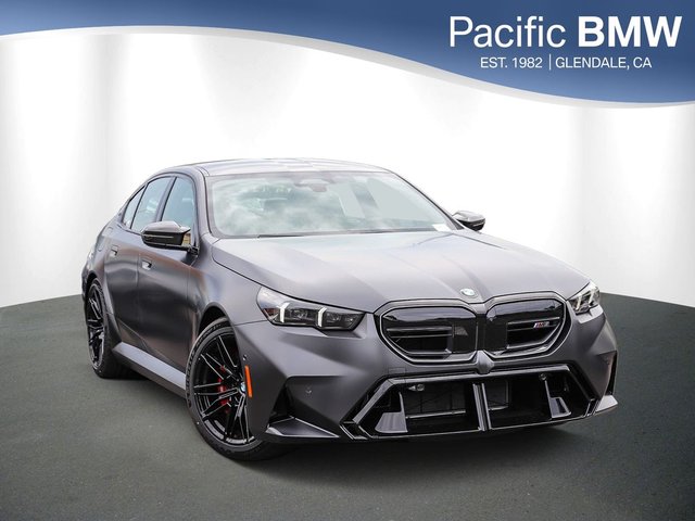 2027 BMW M5 Base
