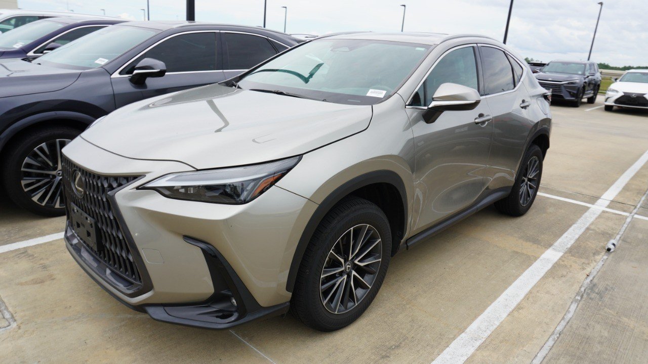 Certified Used 2024 Silver Lexus NX 250 image 4