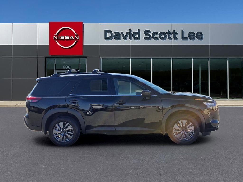 New 2026 Super Black Nissan SV image 4