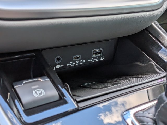 Used 2025 Silver Subaru Limited image 33