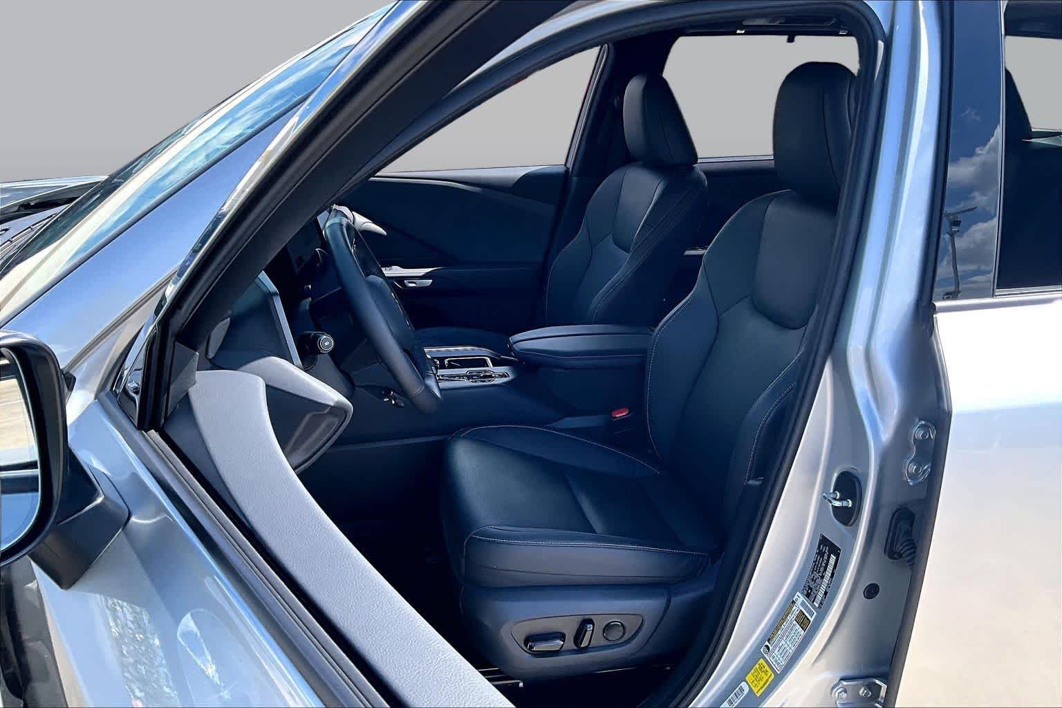 Used 2025 Celestial Silver Metallic Lexus Premium image 7
