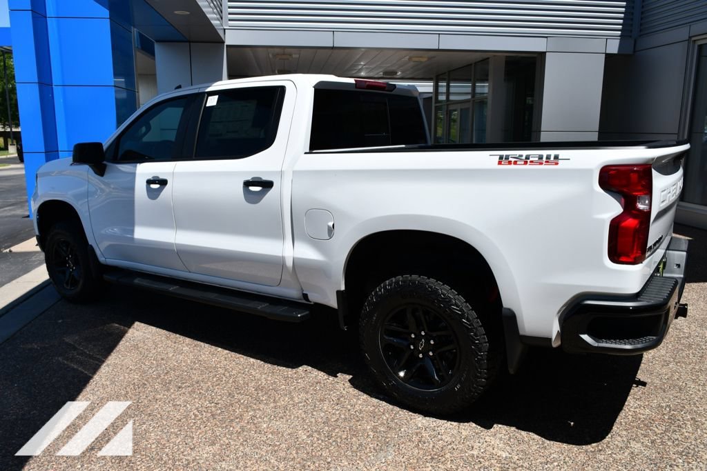 2026 Chevrolet Silverado 1500 LT Trail Boss - Photo 4